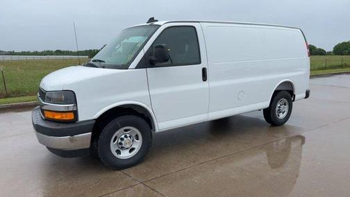 Summit White 2026 Chevrolet Express 2500 Work Van