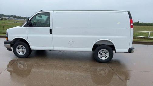 Summit White 2026 Chevrolet Express 2500 Work Van