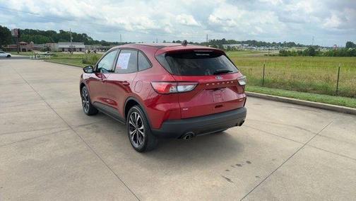 2021 Ford Escape SE