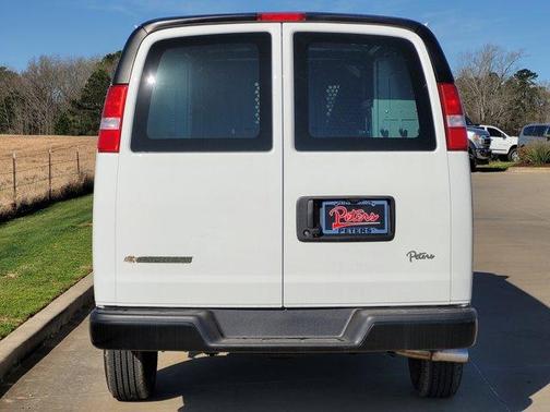 2025 Chevrolet Express 2500 Work Van