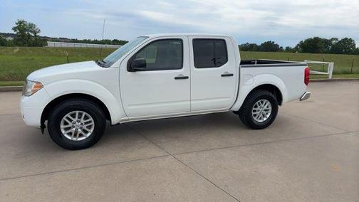 Glacier White 2019 Nissan Frontier SV