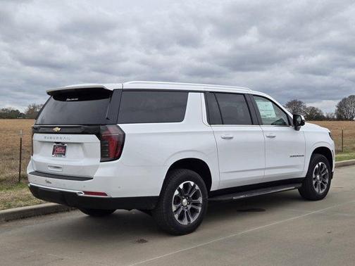 2026 Chevrolet Suburban LS