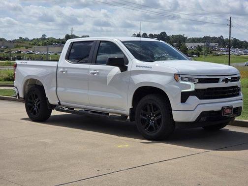Summit White 2026 Chevrolet Silverado 1500 RST