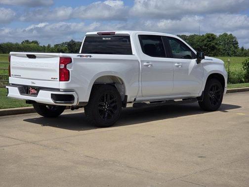 Summit White 2026 Chevrolet Silverado 1500 RST