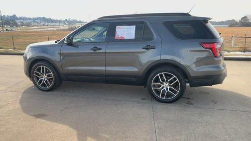 2019 Ford Explorer sport