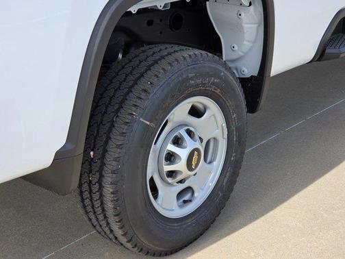 Summit White 2026 Chevrolet Silverado 2500 WT