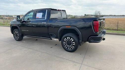 Onyx Black 2024 GMC Sierra 2500 Denali Ultimate