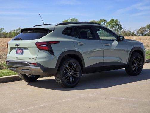 Green 2026 Chevrolet Trax ACTIV