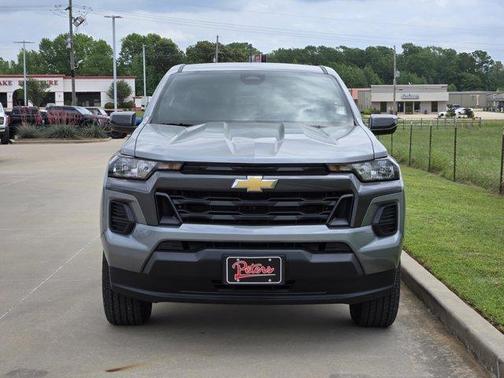Sterling Gray Metallic 2026 Chevrolet Colorado LT