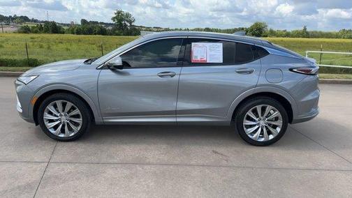 Moonstone Gray Metallic 2024 Buick Envista Avenir