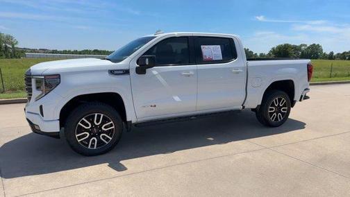 Summit White 2024 GMC Sierra 1500 AT4
