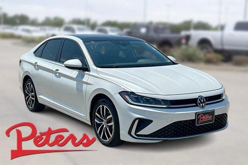 Opal White Pearl Effect 2025 Volkswagen Jetta 1.5T SE