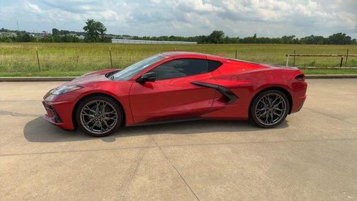 2024 Chevrolet Corvette Stingray w/2LT