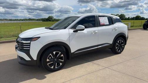 Fresh Powder 2025 Nissan Kicks SV