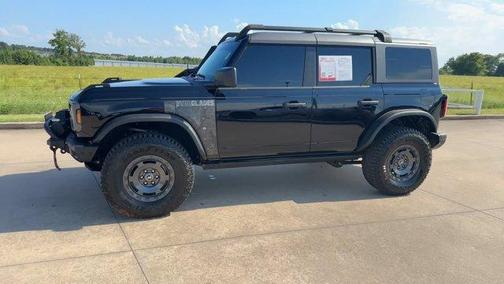 Shadow Black 2024 Ford Bronco Everglades