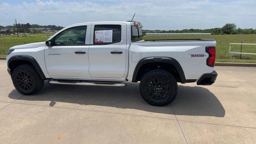 Summit White 2026 Chevrolet Colorado Trail Boss