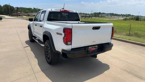 Summit White 2026 Chevrolet Colorado Trail Boss