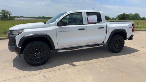 Summit White 2026 Chevrolet Colorado Trail Boss