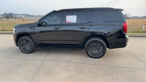 2025 GMC Yukon Elevation