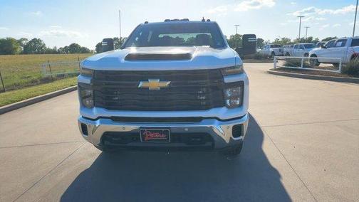 Summit White 2026 Chevrolet Silverado 3500 WT
