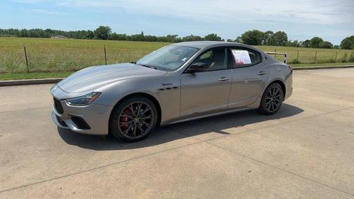2022 Maserati Ghibli Modena Q4