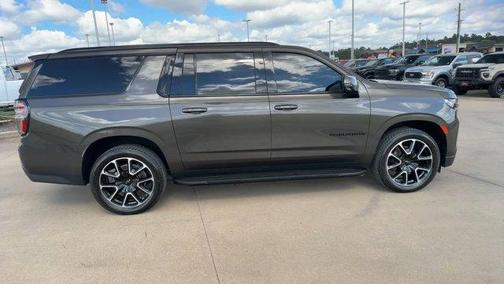 2021 Chevrolet Suburban RST