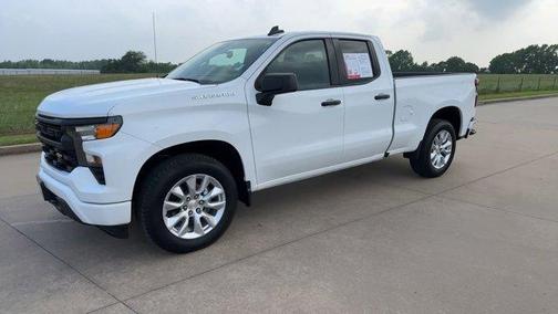 Summit White 2024 Chevrolet Silverado 1500 Custom