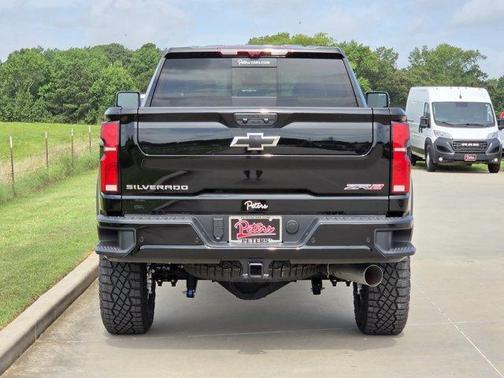 Black 2026 Chevrolet Silverado 2500 ZR2