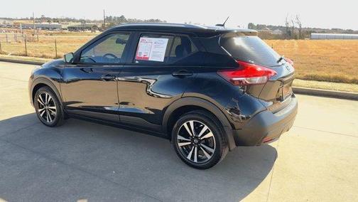 2019 Nissan Kicks SV