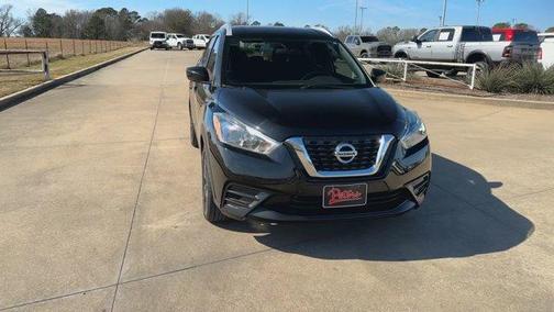 2019 Nissan Kicks SV