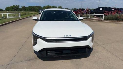 Snow White Pearl 2025 Kia K4