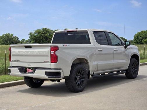 White Sand 2026 Chevrolet Silverado 1500 RST