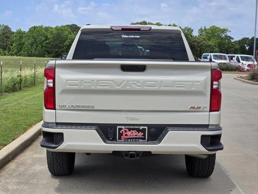 White Sand 2026 Chevrolet Silverado 1500 RST