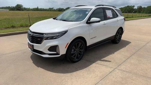 Iridescent Pearl Tricoat 2022 Chevrolet Equinox RS