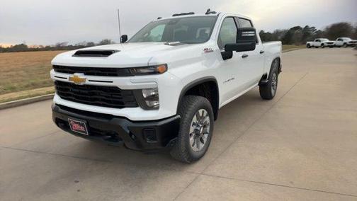 2026 Chevrolet Silverado 2500 Custom