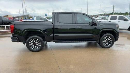 Onyx Black 2023 GMC Sierra 1500 AT4