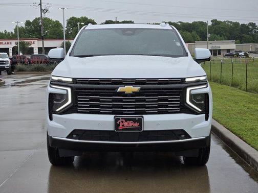 Polar White 2026 Chevrolet Suburban High Country