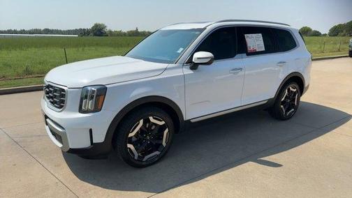 2023 Kia Telluride S