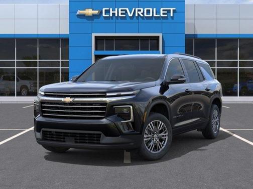 Mosaic Black Metallic 2026 Chevrolet Traverse LT