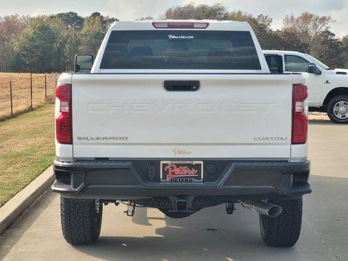 2026 Chevrolet Silverado 2500 Custom