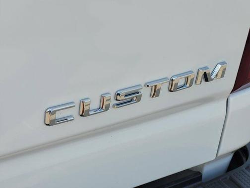 2026 Chevrolet Silverado 2500 Custom