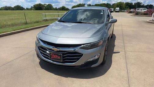 Sterling Gray Metallic 2024 Chevrolet Malibu LT