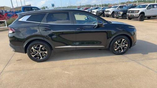 Ebony Black 2024 Kia Sportage EX
