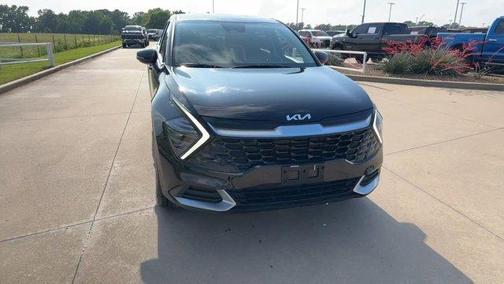 Ebony Black 2024 Kia Sportage EX