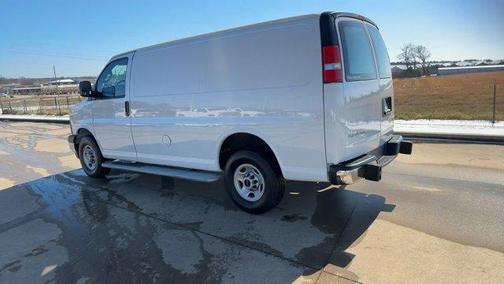 2024 GMC Savana 2500 Work Van