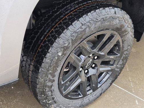 Sterling Gray Metallic 2026 Chevrolet Silverado 1500 LT Trail Boss