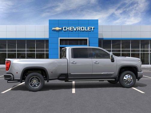 Sterling Gray Metallic 2026 Chevrolet Silverado 3500 High Country