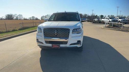 2024 Lincoln Navigator L Black Label
