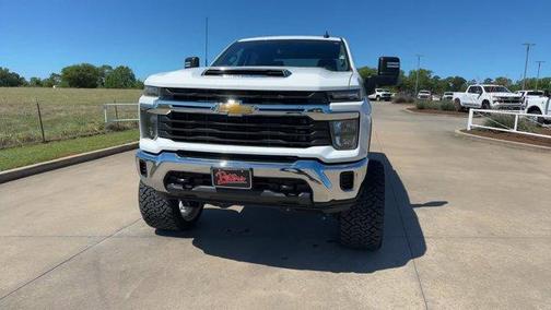 Summit White 2024 Chevrolet Silverado 2500 LT