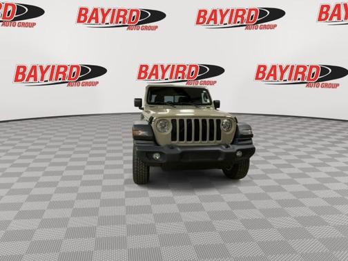 2020 Jeep Gladiator Sport